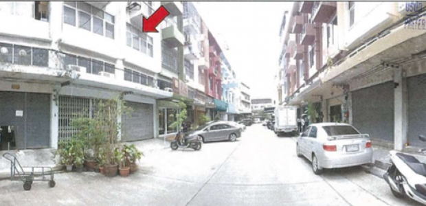 อาคารพาณิชย์ 4 ชั้น มีชั้นลอย ซอยสุขุมวิท44/2 กรุงเทพฯ 15.1 ตร.ว.