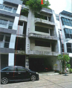 อาคารพาณิชย์ 4 ชั้น ตรงข้ามห้างฯซีคอน ศรีนครินทร์ กรุงเทพฯ 23.6 ตร.ว.