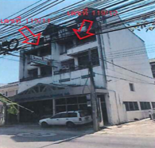 อาคารพาณิชย์ 4 ชั้น 4 คูหา ซอยเสนานิคม1 กรุงเทพฯ 143.4 ตร.ว.
