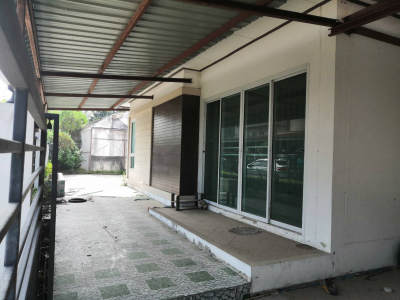 บ้านเดี่ยว 1ชั้น หมู่บ้านบ้านพรพิมล  บางเลน จ.นครปฐม 95.6 ตร.ว.
