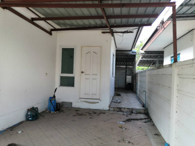 บ้านเดี่ยว 1ชั้น หมู่บ้านบ้านพรพิมล  บางเลน จ.นครปฐม 95.6 ตร.ว.