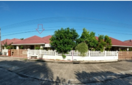 บ้านเดี่ยว บ้านปณาลี   ถ.นครศรีฯ-บ้านชายทะเล(4102)   ต.ปากนคร อ.เมือง จ.นครศรีธรรมราช เนื้อที่ 0-1-25.7