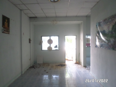 บ้านเดี่ยว ถ.ท่าเกวียน แยกจากถนนเพชรเกษม-บางสะพาน เนื้อที่ 44 ตร.ว