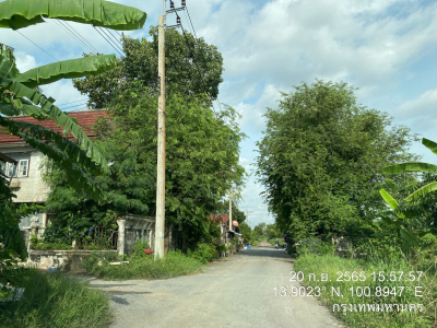 ทาวน์เฮ้าส์  19 ตร.วา ถ.เลียบคลองสิบสาม