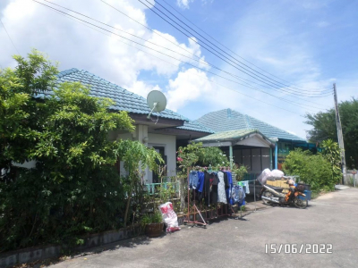 บ้านเดี่ยว  1 ชั้น หมู่บ้าน เพิ่มทรัพย์ จ.ชลบุรี 44 ตร.ว.
