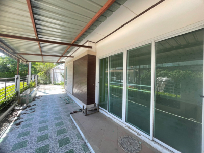 บ้านเดี่ยว 1ชั้น หมู่บ้านบ้านพรพิมล  บางเลน จ.นครปฐม 95.6 ตร.ว.