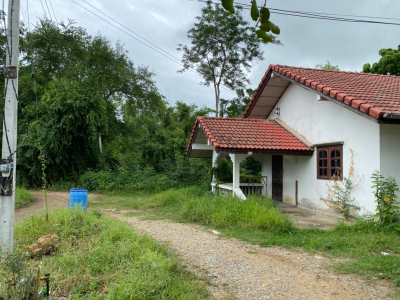 บ้านเดี่ยว ถ.ศรีสำโรง เนื้อที่ 0-1-33 ไร่