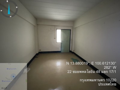 คอนโดมิเนียม ถ.พหลโยธิน เนื้อที่่ 20.69 ตร.ม