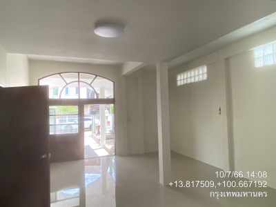 บ้านเดี่ยว มบ.กัญจน์เพชร 3 ซ.นวมินทร์ 74 แยก 3 เนื้อที่ 46.3 ตร.ว