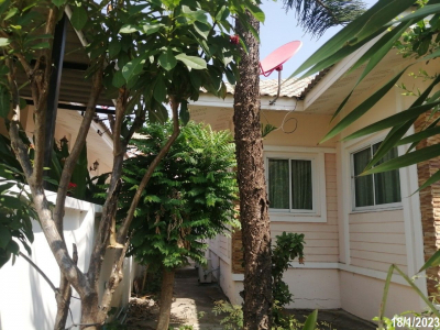 บ้านเดี่ยว ซ.วังก์พง 7 ถ.เพชรเกษม(4) กม.236+130 โครงการ พฤกษชาติ   ต.วังก์พง อ.ปราณบุรี จ.ประจวบคีรีขันธ์  เนื้อที่ 60 วา