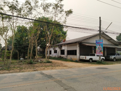 บ้านเดี่ยว  ถ.ริมโขง    จ.เชียงราย เนื้อที่ 1-0-57 ไร่