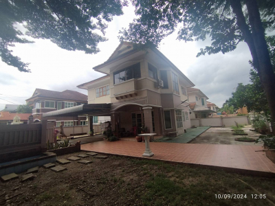 บ้านเดี่ยว ขนาดพื้นที่ 0-1-10.2 ไร่ ถ.สุวินทวงศ์