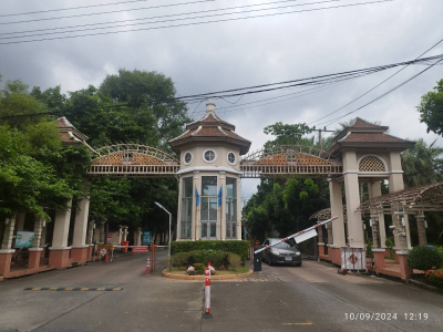 บ้านเดี่ยว ขนาดพื้นที่ 0-1-10.2 ไร่ ถ.สุวินทวงศ์