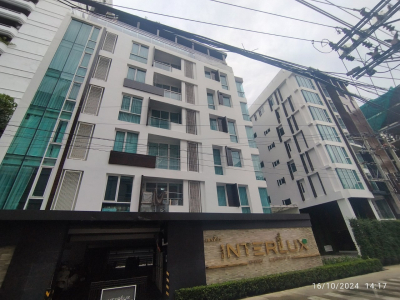 ห้องชุดคอนโด อินเตอร์ ลักส์ พรีเมียร์ สุขุมวิท 13 ชั้น5