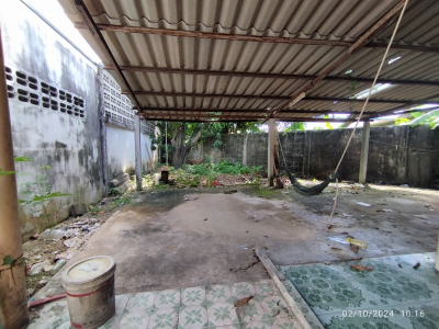 บ้านเดี่ยว ถ.ศรีสุทัศน์  ทรายทองวิลล่า   ต.รัษฎา อ.เมืองภูเก็ต จ.ภูเก็ต  เนื้อที่ 99.6 วา