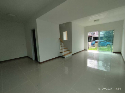ขาย ทาวน์โฮม 2 ชั้น มบ.พฤกษาไพร์ม (พฤกษา94) สายไหม 56  หลังริม