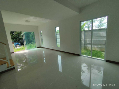 ขาย ทาวน์โฮม 2 ชั้น มบ.พฤกษาไพร์ม (พฤกษา94) สายไหม 56  หลังริม