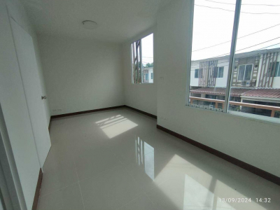 ขาย ทาวน์โฮม 2 ชั้น มบ.พฤกษาไพร์ม (พฤกษา94) สายไหม 56  หลังริม