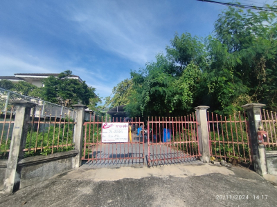 บ้านเดี่ยว 2 ชั้น หมู่บ้านบุรีรมย์ ถนนประชาอุทิศ(บางมด) กรุงเทพฯ 216 ตร.ว.