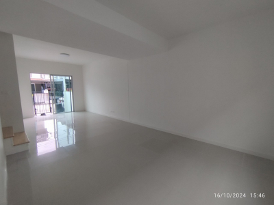 109/239 ทาวน์เฮ้าส์ 2ชั้น หมู่บ้านพฤกษาวิลล์ 66/2 18.7ตร.ว.