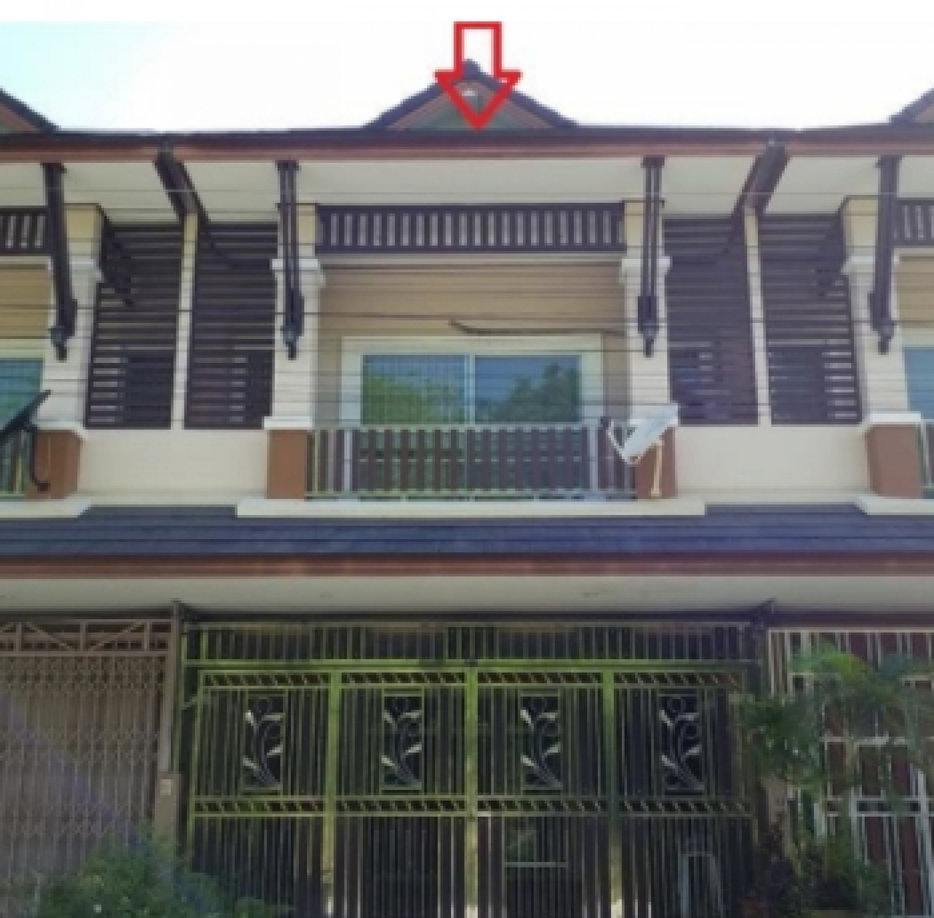 ทาวน์เฮ้าส์ แฝด หมู่บ้าน/โครงการ วราสิริทาวน์โฮมส์ ซอย ซีอุยชุมอุทิศ ถนน กาญจนวนิช (407) ตําบลคอหงส์อําเภอหาดใหญ่  จังหวัดสงขลา เนื้อที่ 24 วา