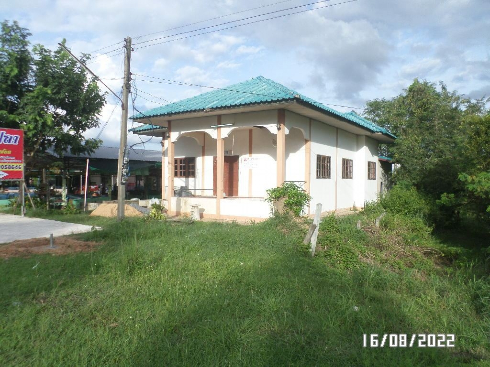 บ้านเดี่ยว อ.โพนทอง เนื้อที่ 1-3-27 ไร่