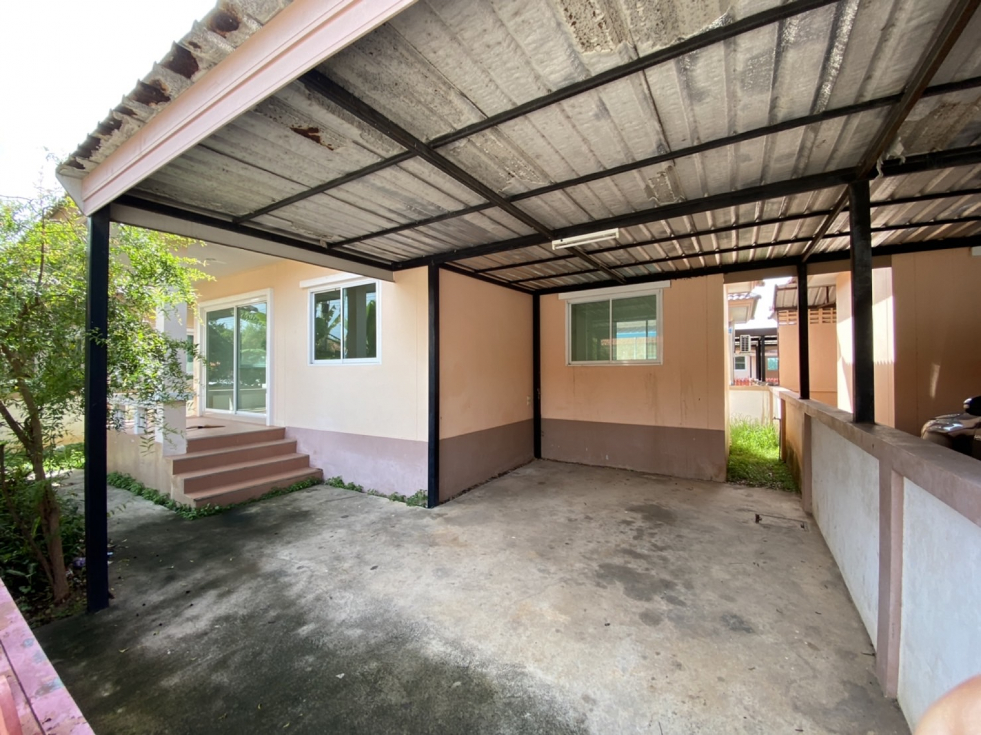 บ้านแฝด ชั้นเดียว หมู่บ้านอารยา แปลงยาว จ.ฉะเชิงเทรา  36 ตร.ว.