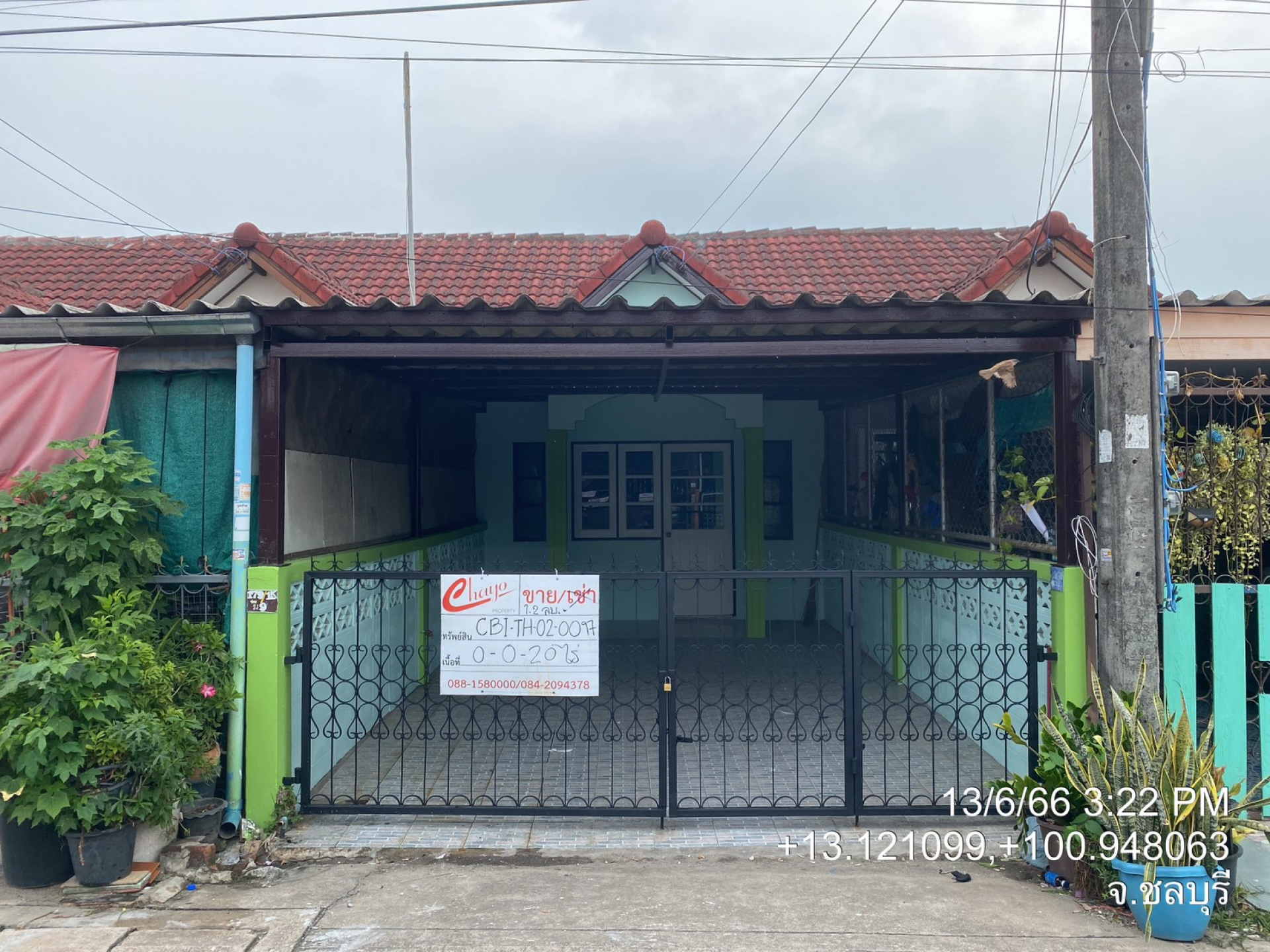 ทาวน์เฮ้าส์ 1 ชั้น หมู่บ้าน พระประทานพร  ชลบุรี 20 ตร.ว.