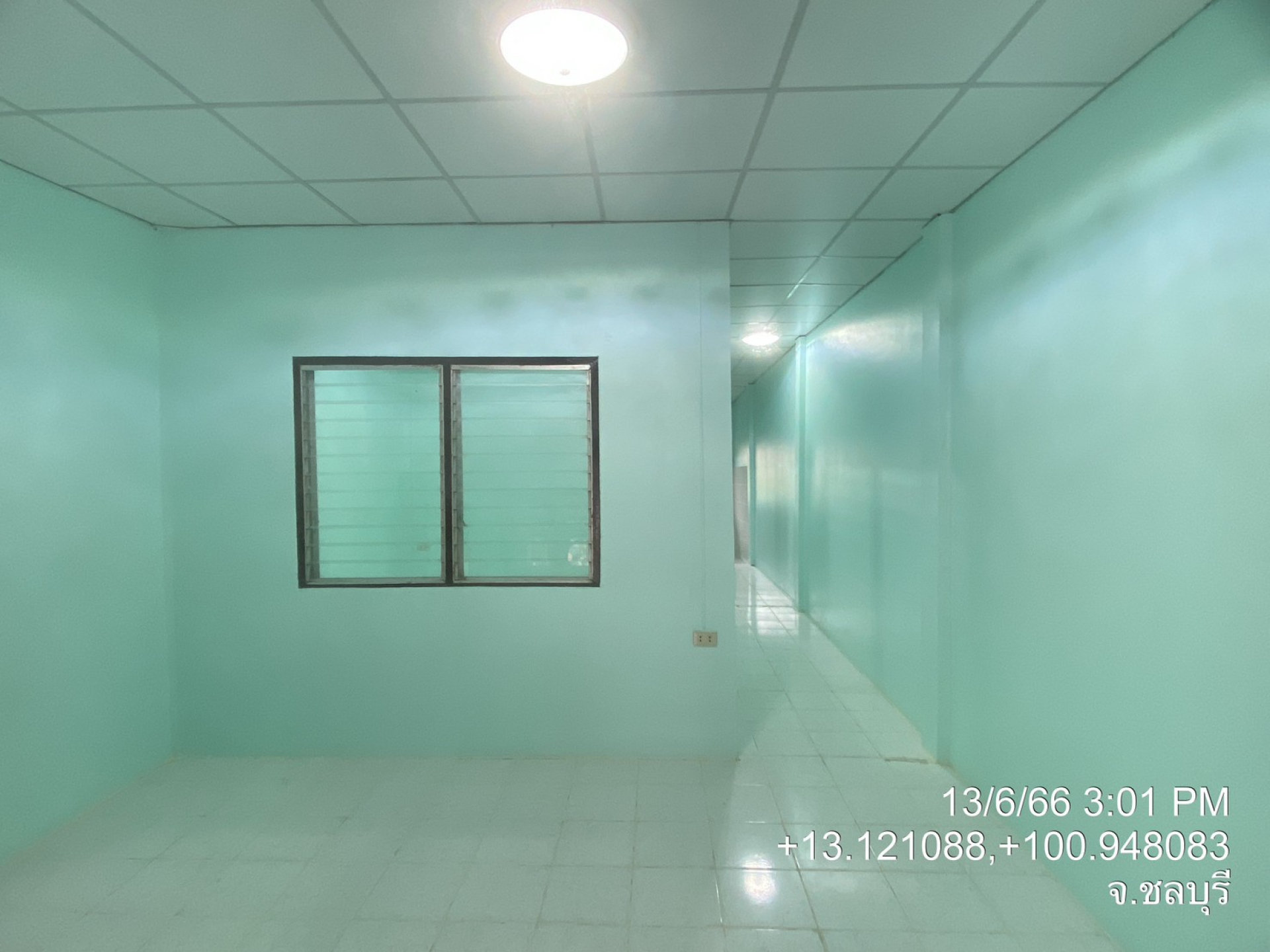 ทาวน์เฮ้าส์ 1 ชั้น หมู่บ้าน พระประทานพร  ชลบุรี 20 ตร.ว.