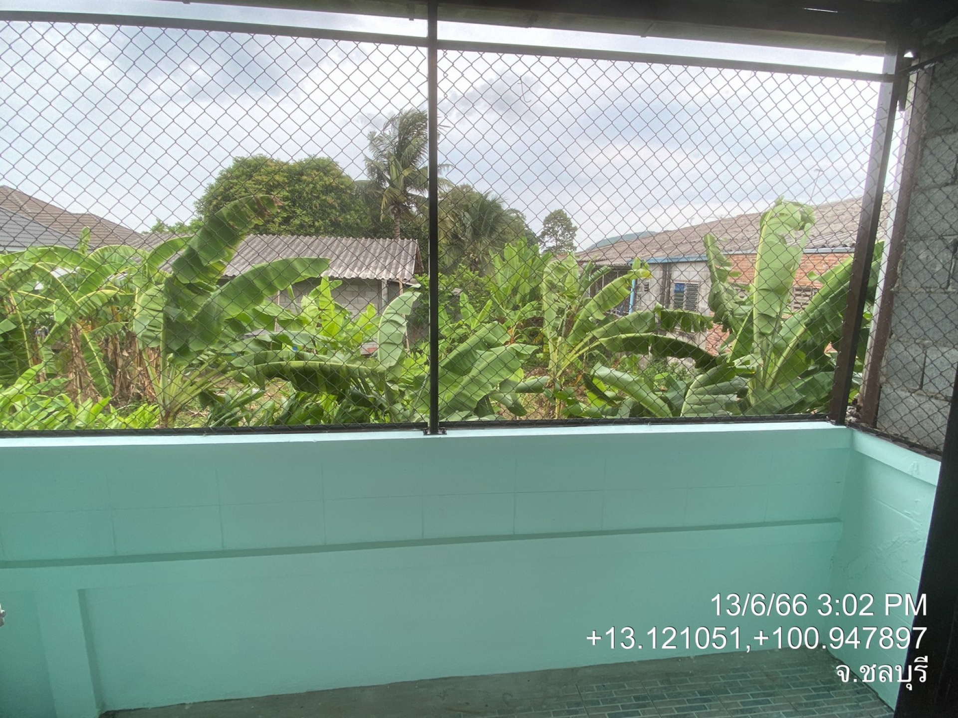 ทาวน์เฮ้าส์ 1 ชั้น หมู่บ้าน พระประทานพร  ชลบุรี 20 ตร.ว.