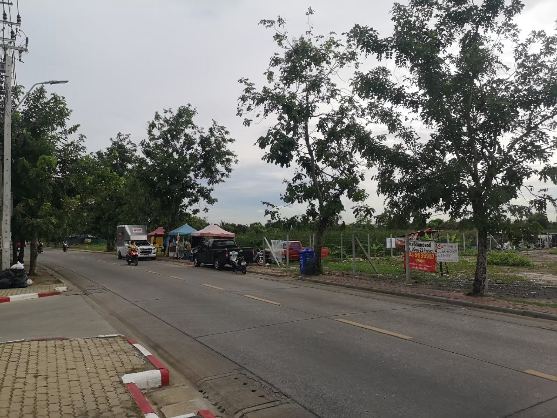 ที่ดินเปล่า ติดถนนสุขาประชาสรรค์ 2 (ซอยวัดกู้ ปากเกร็ด) ใกล้แม่น้ำเจ้าพระยา 