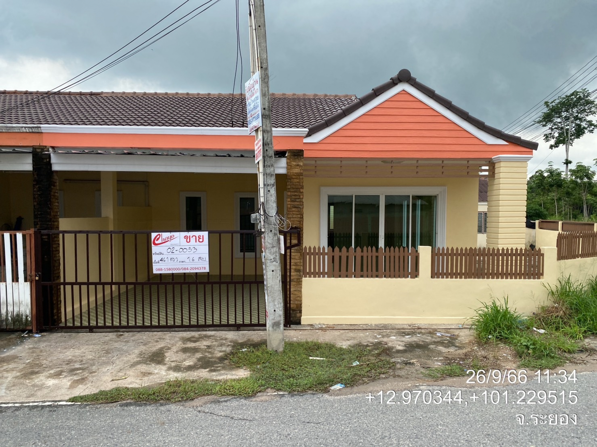 บ้านแฝด 1 ชั้น ถนนสายระเวิง- ปลวกแดง จ.ระยอง  46.1 ตร.ว.