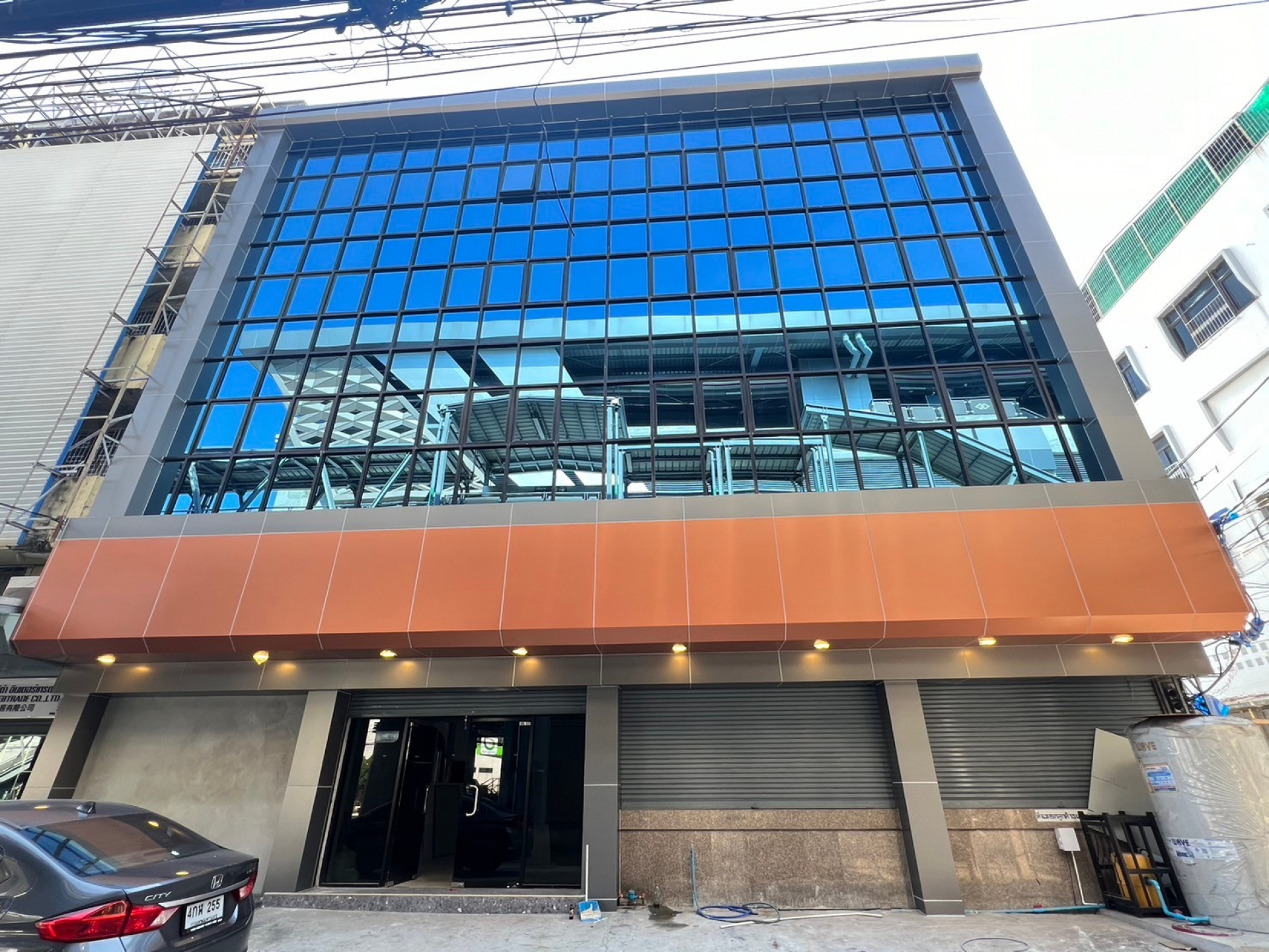 อาคารพาณิชย์ 4 ชั้นมีชั้นลอย ติด MRTสถานี มัยลาภ (สายสีชมพู)