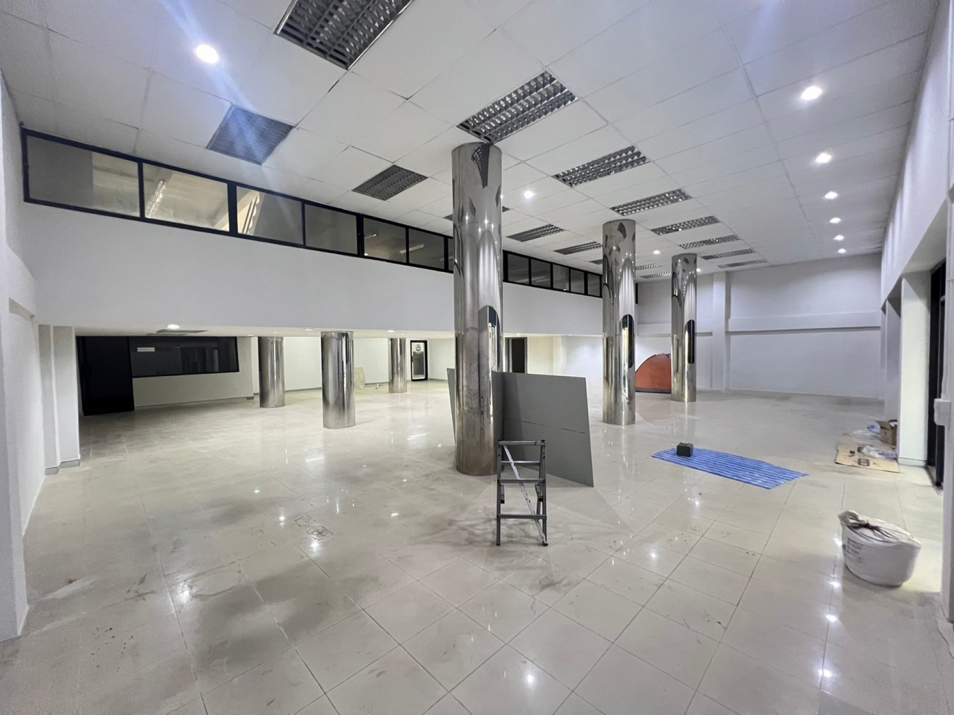 อาคารพาณิชย์ 4 ชั้นมีชั้นลอย ติด MRTสถานี มัยลาภ (สายสีชมพู)