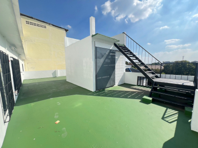 อาคารพาณิชย์ 4 ชั้นมีชั้นลอย ติด MRTสถานี มัยลาภ (สายสีชมพู)