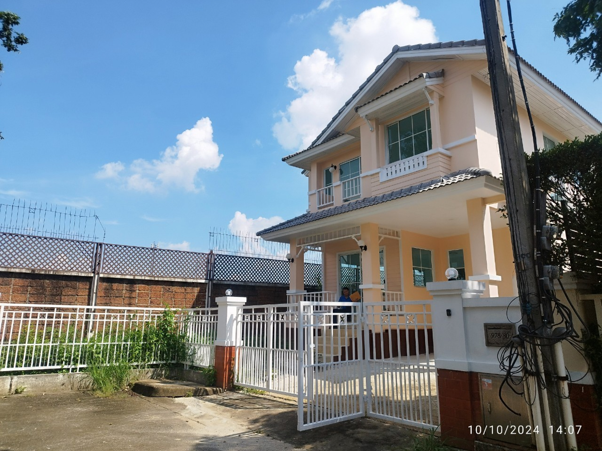 บ้านเดี่ยว หมู่บ้านมัณฑนารังสิต 2  60.6 ตร.วา ถ.รังสิต-นครนายก