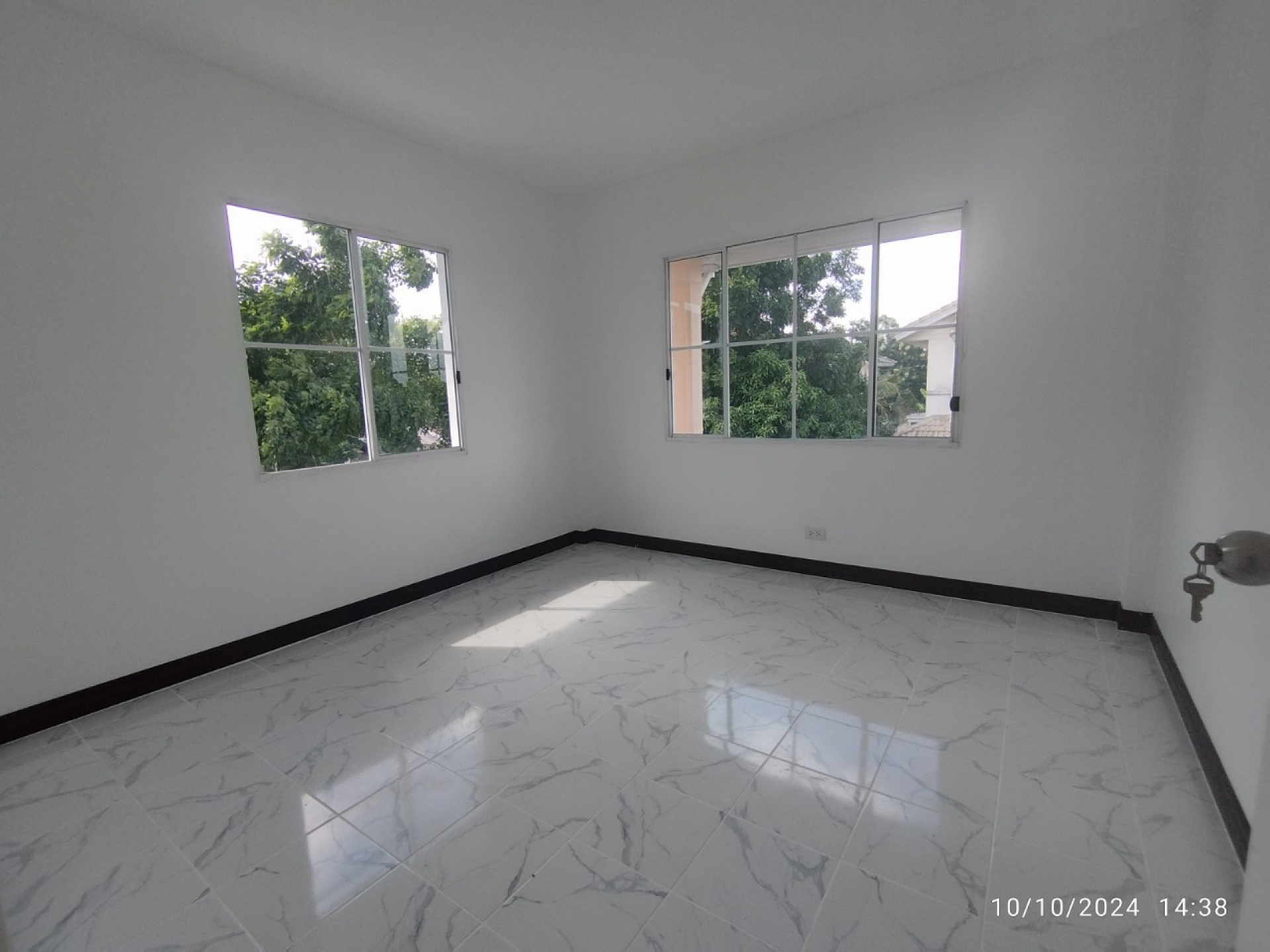 บ้านเดี่ยว หมู่บ้านมัณฑนารังสิต 2  60.6 ตร.วา ถ.รังสิต-นครนายก