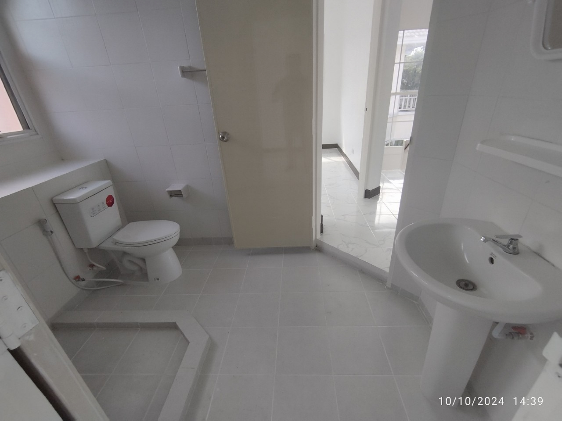 บ้านเดี่ยว หมู่บ้านมัณฑนารังสิต 2  60.6 ตร.วา ถ.รังสิต-นครนายก