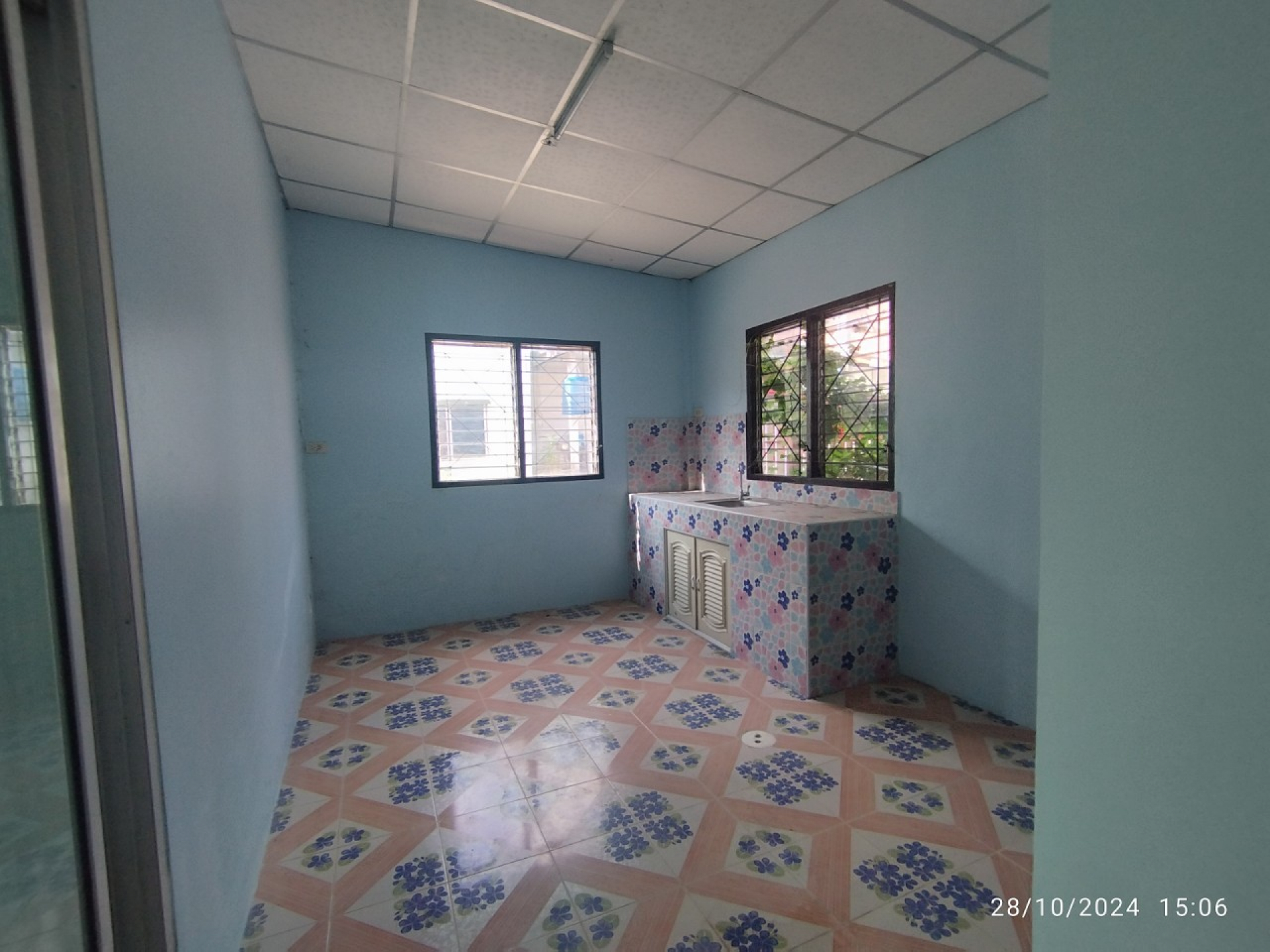 ทาวน์เฮ้าส์ 1 ชั้น หมู่บ้าน ทรัพย์สมบัติ ระยอง 21 ตร.ว.