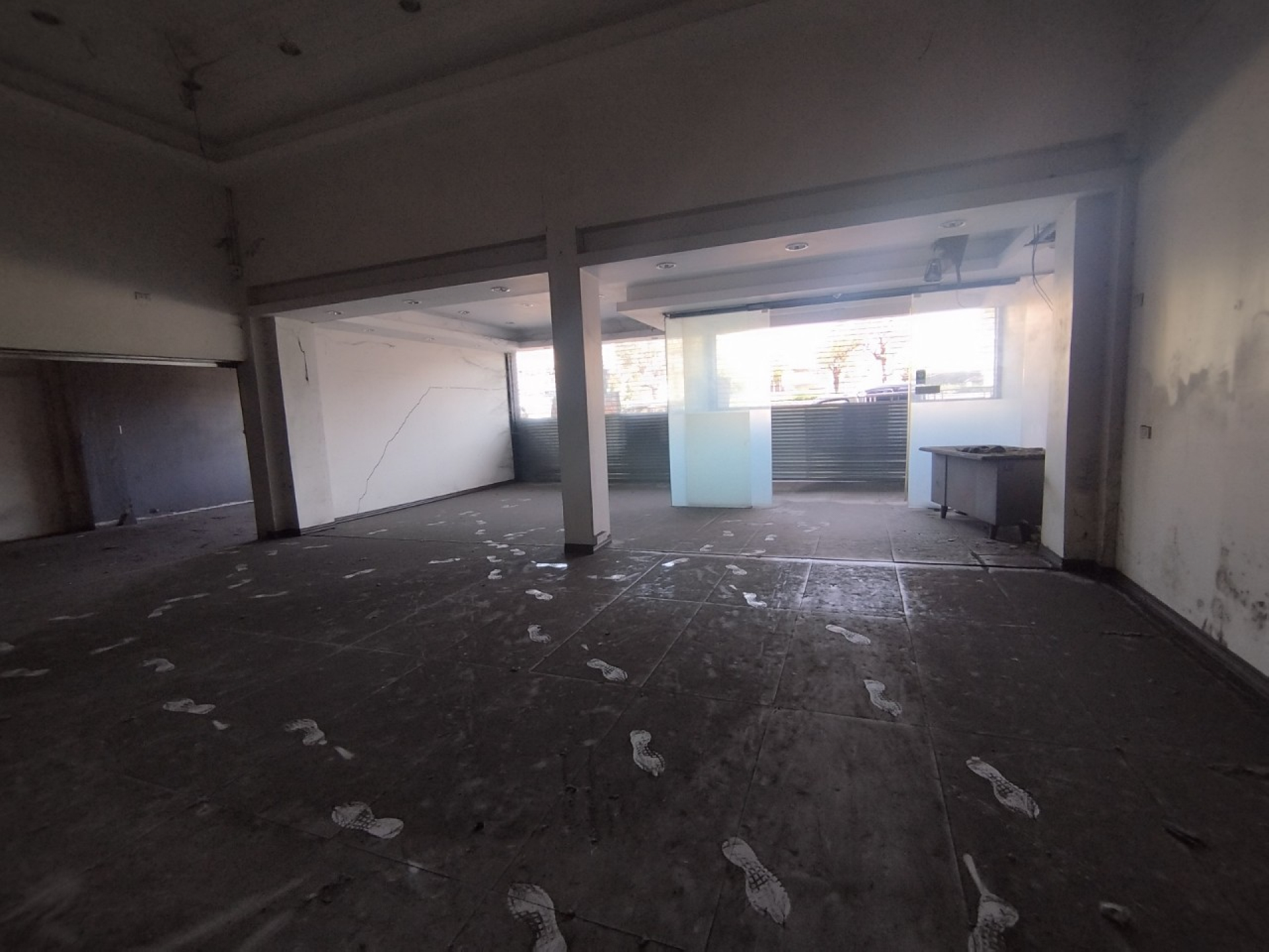 อาคารพาณิชย์ 4 ชั้น 2 คูหา ถนนกิ่งแก้ว สมุทรปราการ 39.2 ตร.ว.