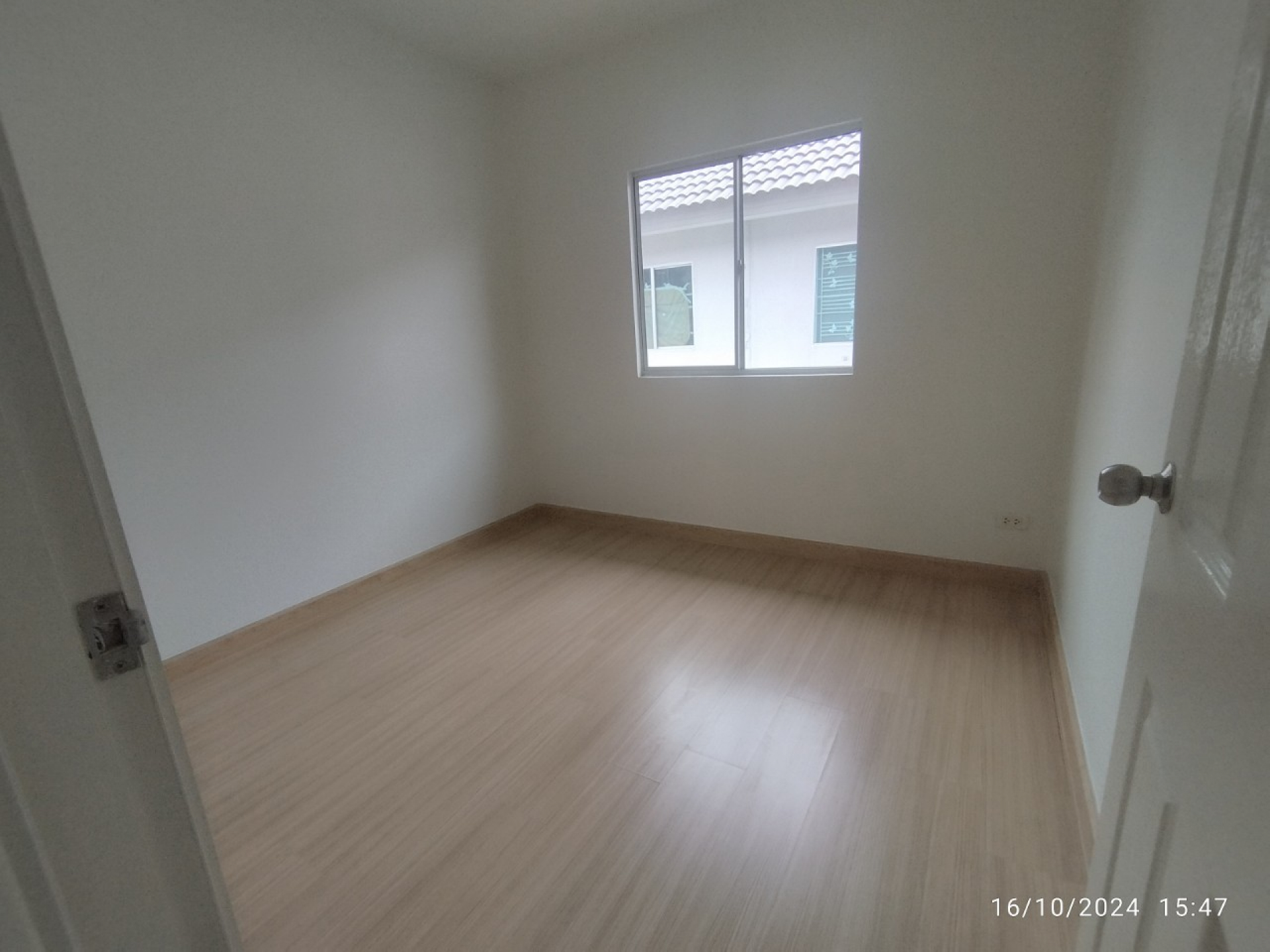 109/239 ทาวน์เฮ้าส์ 2ชั้น หมู่บ้านพฤกษาวิลล์ 66/2 18.7ตร.ว.