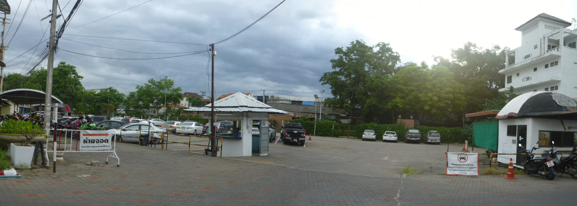 ที่ดินเปล่า 14 แปลง ถ.ศรีดอนไชย ต.ช้างคลาน เมืองเชียงใหม่  1-2-77 ไร่