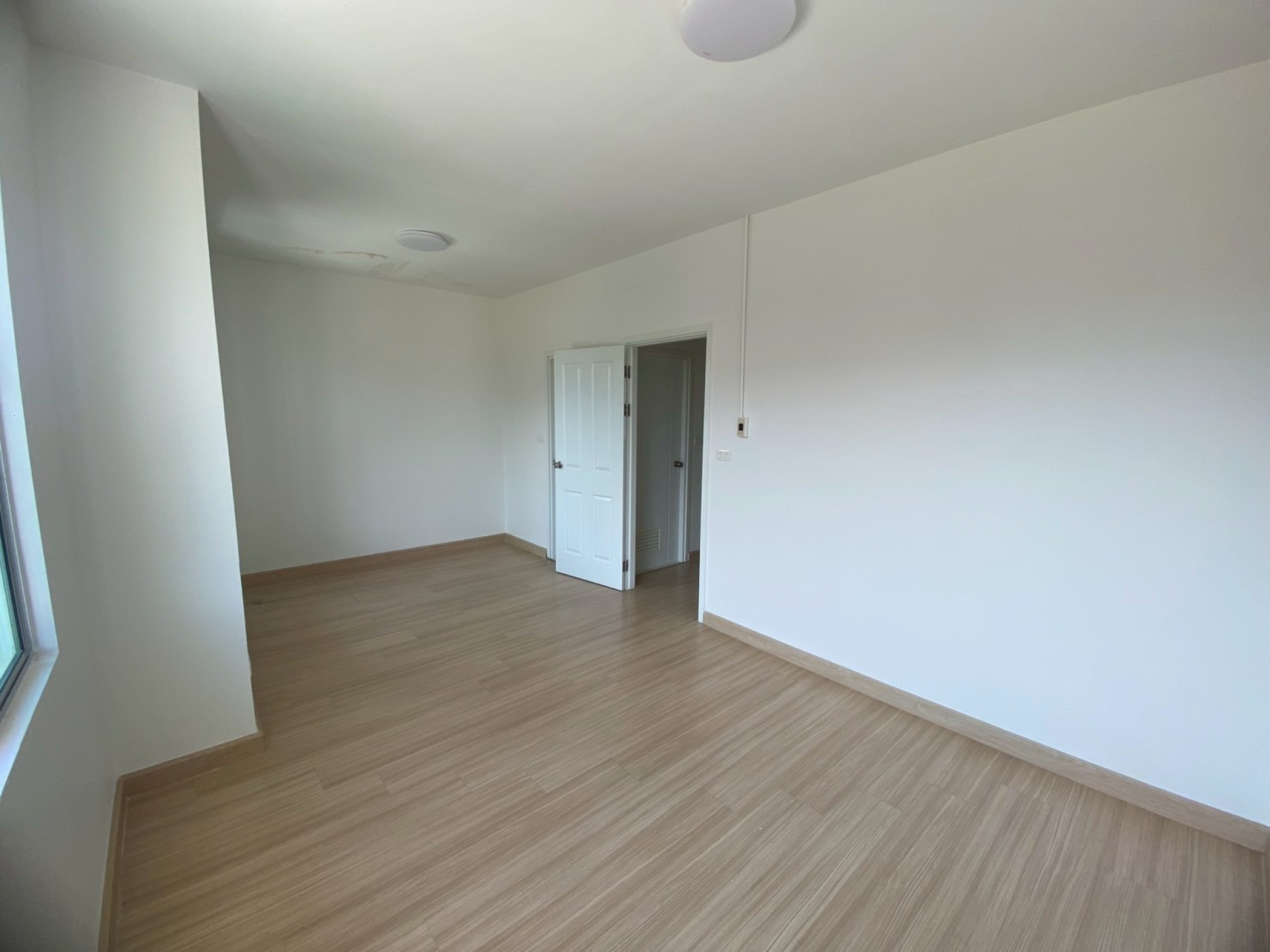 109/239 ทาวน์เฮ้าส์ 2ชั้น หมู่บ้านพฤกษาวิลล์ 66/2 18.7ตร.ว.