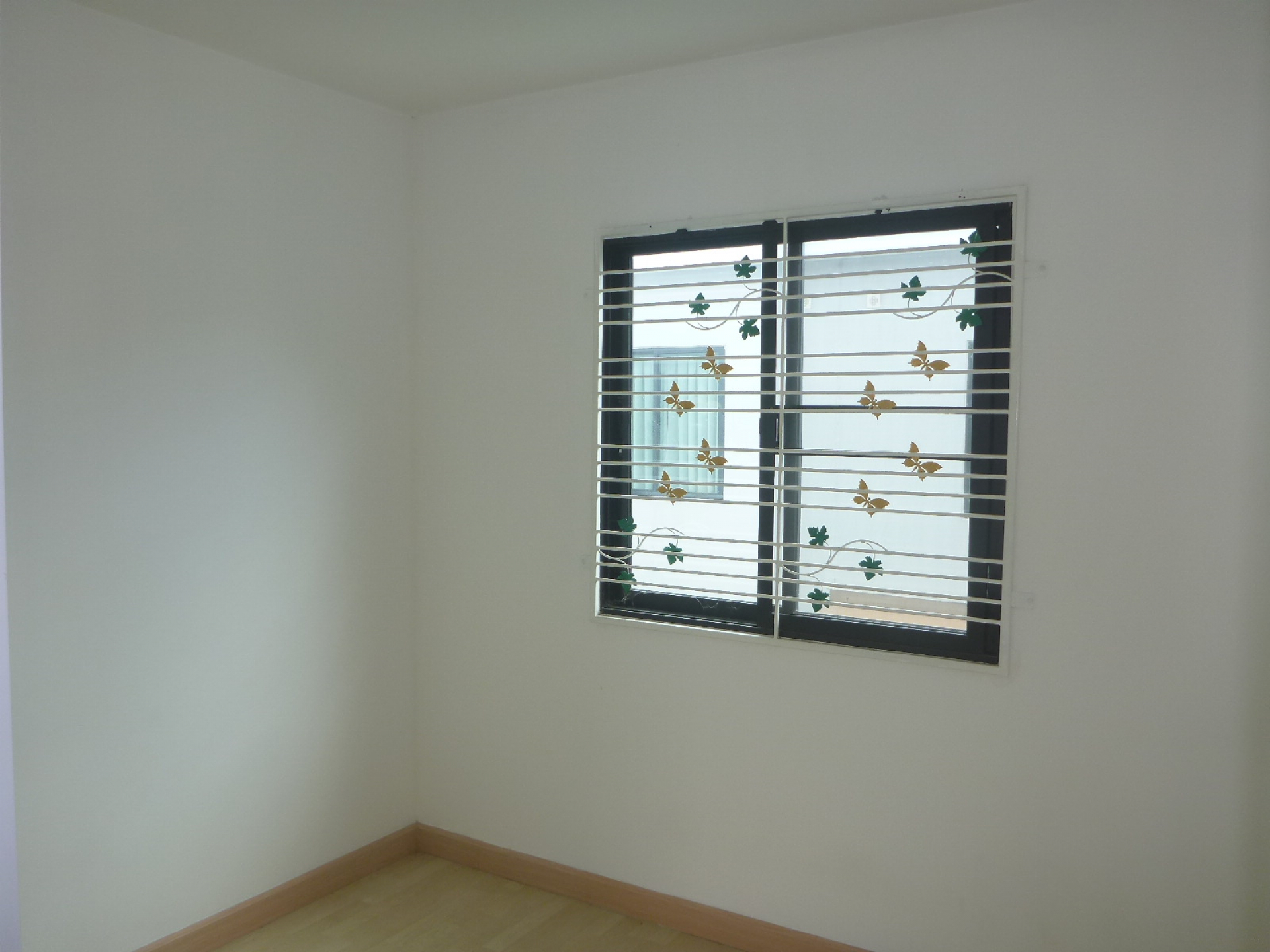 ทาวน์เฮ้าส์ 2 ชั้น 1 คูหา หมู่บ้านเดอะคอนเนค33(อ่อนนุช-วงแหวน)